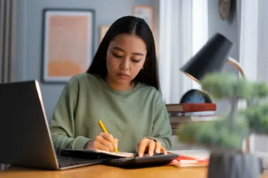 A student studying VCE Math